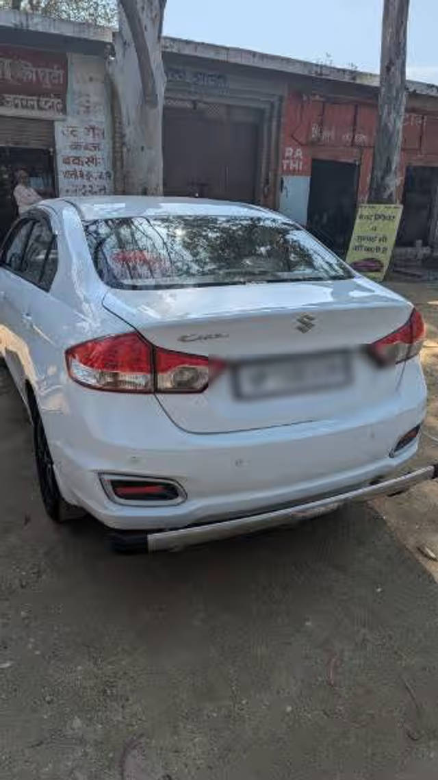 https://images10.gaadi.com/usedcar_image/4592862/original/1a43f0d7-be25-43ac-baa8-ea56096e77a4.png?imwidth=6400