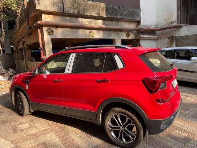 https://images10.gaadi.com/usedcar_image/4592870/original/processed_7097c7c0-dfba-455c-b2e7-20f9060b94f1.jpeg?imwidth=6402