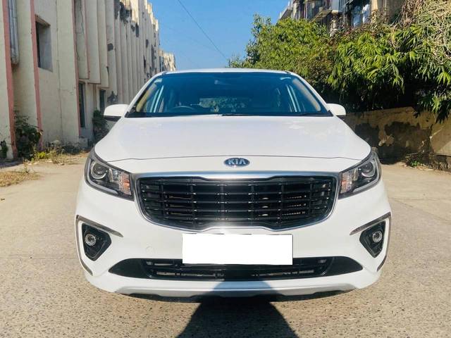https://images10.gaadi.com/usedcar_image/4592874/original/processed_3e370944cb6f1052d0a1d83f745c6ae0.jpg?imwidth=6400