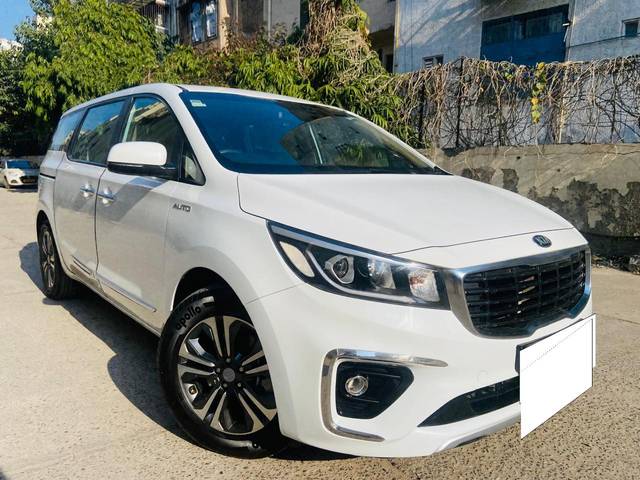 https://images10.gaadi.com/usedcar_image/4592874/original/processed_ba37072b930b616defd5735a86c1fdd0.jpg?imwidth=6401