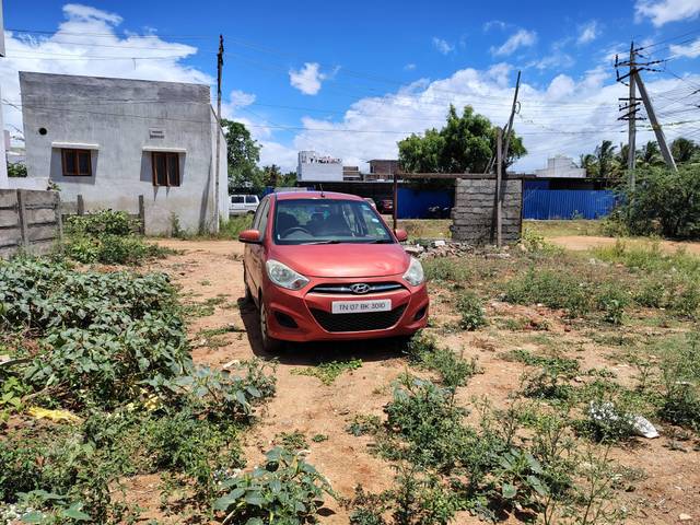 https://images10.gaadi.com/usedcar_image/4592876/original/processed_00cb6af1-c11e-4d58-ad6f-d5b228865941.jpg?imwidth=6400