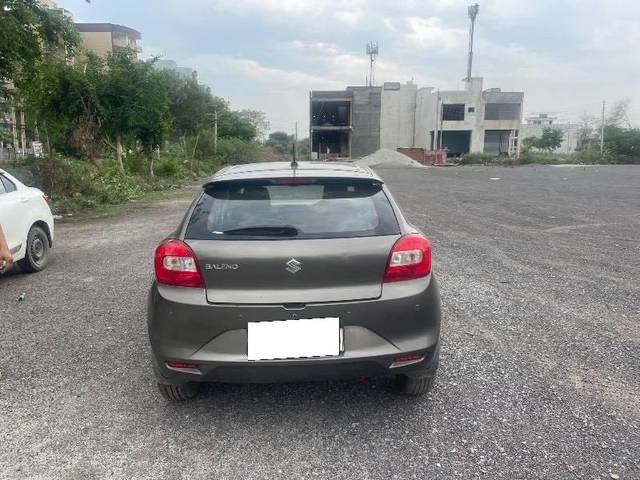 https://images10.gaadi.com/usedcar_image/4592879/original/processed_6f5ff856-8fbf-43b8-8242-8c11d2343591.jpeg?imwidth=6401