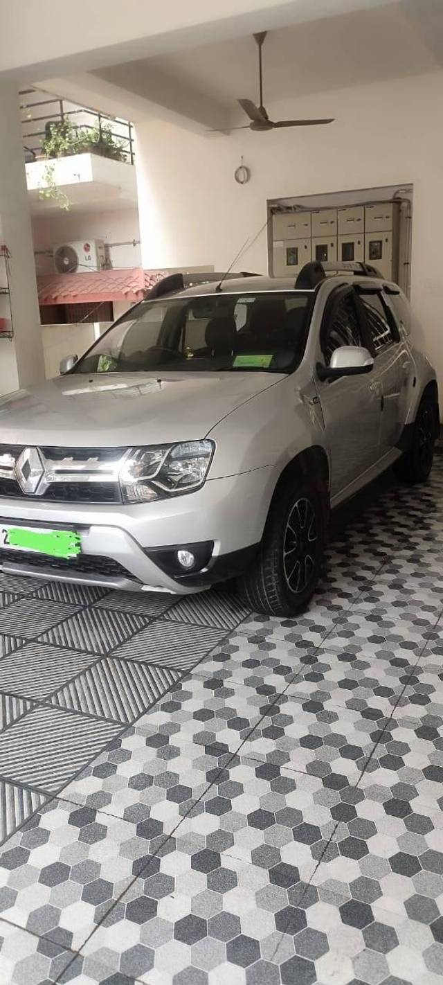 https://images10.gaadi.com/usedcar_image/4592887/original/processed_b297c1106ac173d718cbde493ce2c3ae.jpg?imwidth=6402