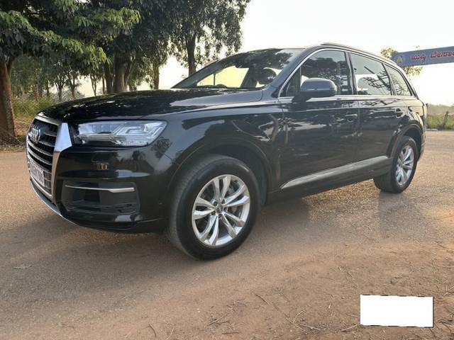 https://images10.gaadi.com/usedcar_image/4592963/original/processed_a1f39f98f1eddbfbbbce43c01b21fa24.jpg?imwidth=6401