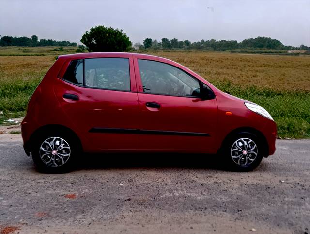 https://images10.gaadi.com/usedcar_image/4592972/original/ae907ce81d20598fe8a5249e5ba775c0.jpg?imwidth=6401