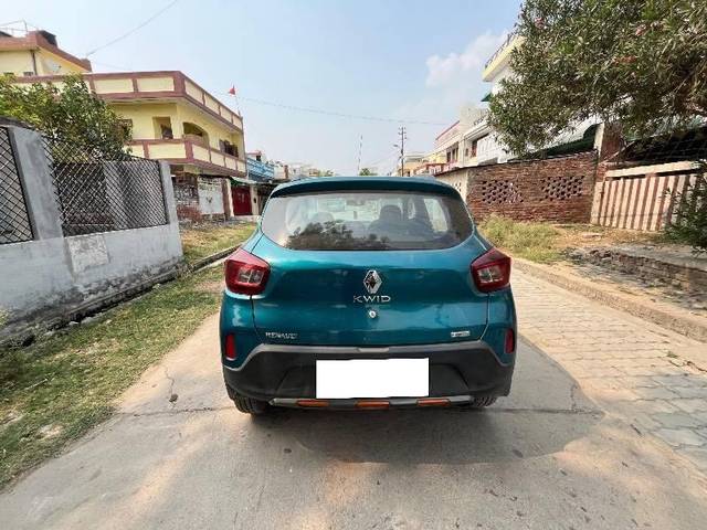 https://images10.gaadi.com/usedcar_image/4592973/original/processed_2fd608da-eafc-478f-af0f-b0ccf910d10c.jpeg?imwidth=6401