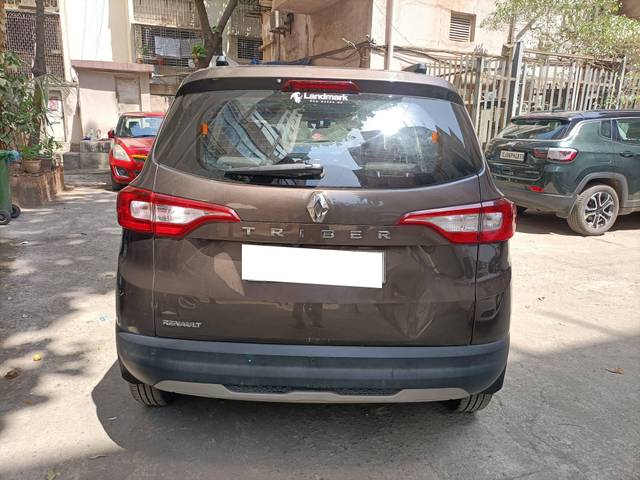 https://images10.gaadi.com/usedcar_image/4592988/original/processed_2eb3cbcbb5f34e41b37c382d0ac00678.jpg?imwidth=6402