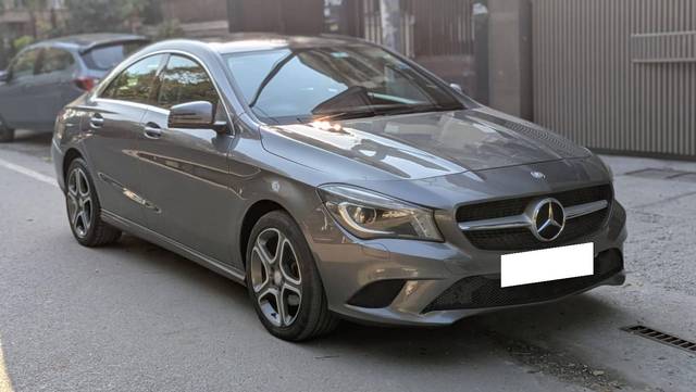 https://images10.gaadi.com/usedcar_image/4592990/original/processed_81ebcd422b5c37a959d2d1266d8387dc.jpg?imwidth=6400