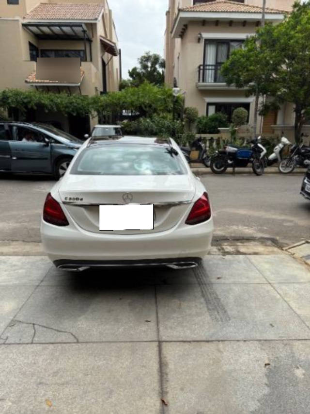https://images10.gaadi.com/usedcar_image/4593004/original/processed_015559f3-86d7-4850-b991-7f297c1f26c8.png?imwidth=6401