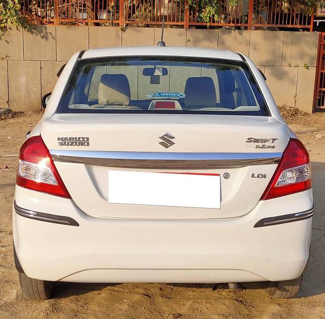 https://images10.gaadi.com/usedcar_image/4593017/original/processed_fc87d6089f7753ad3a0038fa9513e755.jpg?imwidth=6402