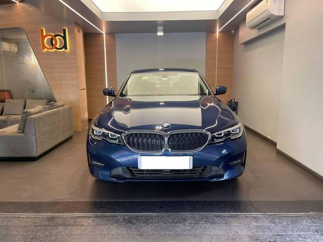 https://images10.gaadi.com/usedcar_image/4593032/original/processed_0aad547ca4b823d44be9dedd144b2743.jpeg?imwidth=6400