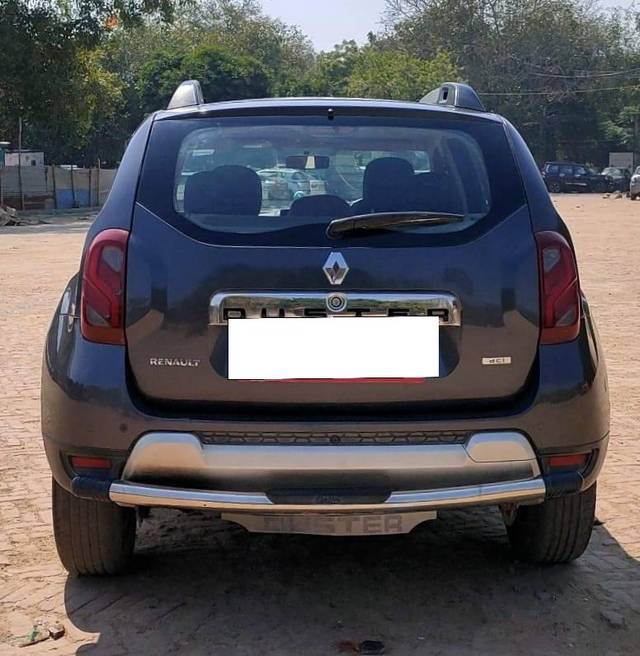 https://images10.gaadi.com/usedcar_image/4593037/original/processed_9e4aa631a9d9afbc8621c787df58f281.jpg?imwidth=6402
