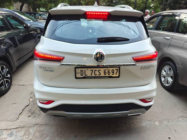 https://images10.gaadi.com/usedcar_image/4593049/original/processed_ac0702527f6ec7d79a3de7a807790500.jpg?imwidth=6401