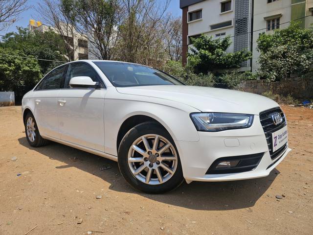 https://images10.gaadi.com/usedcar_image/4593050/original/processed_373f309266357e60c4ff47eff2066ad0.jpg?imwidth=6401