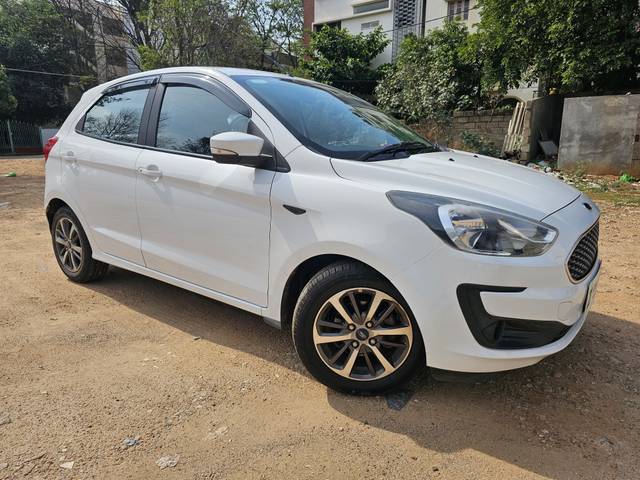 https://images10.gaadi.com/usedcar_image/4593059/original/396291b31eb1ef2f8a9166b56b9c6193.jpg?imwidth=6400