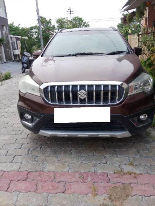 https://images10.gaadi.com/usedcar_image/4593061/original/processed_7a6b958d-4b1f-4e76-8109-961f33a4add8.jpg?imwidth=6400