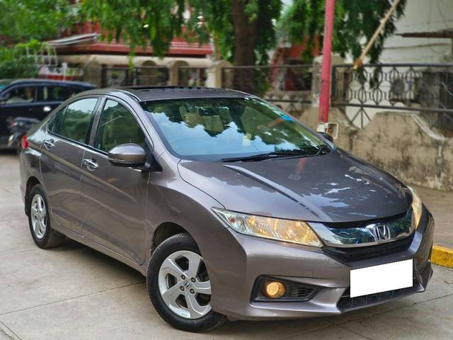 https://images10.gaadi.com/usedcar_image/4593064/original/processed_dd62b6eb7c016cad83808e5e77c4075c.jpg?imwidth=6400