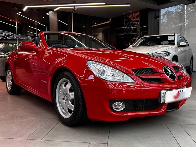 https://images10.gaadi.com/usedcar_image/4593073/original/processed_1ee18c3a59cca54c68c16bbb8ac43f37.JPG?imwidth=6400