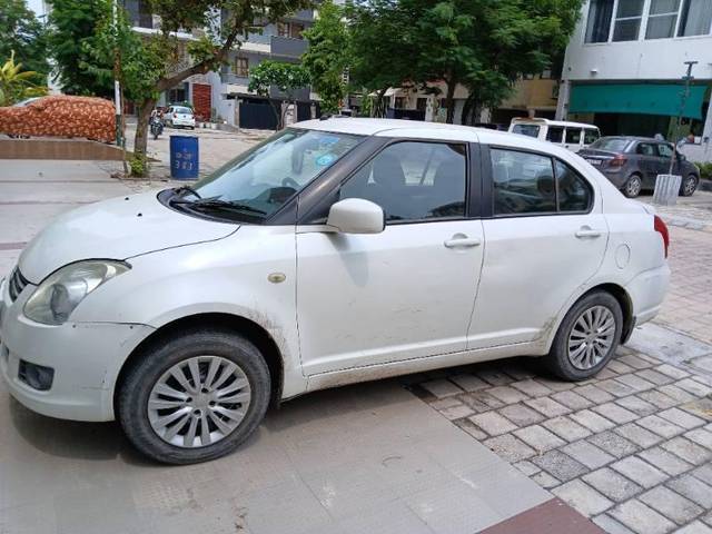 https://images10.gaadi.com/usedcar_image/4593078/original/processed_431f97a2-c92a-4821-93be-acc31259e5f6.jpg?imwidth=6402