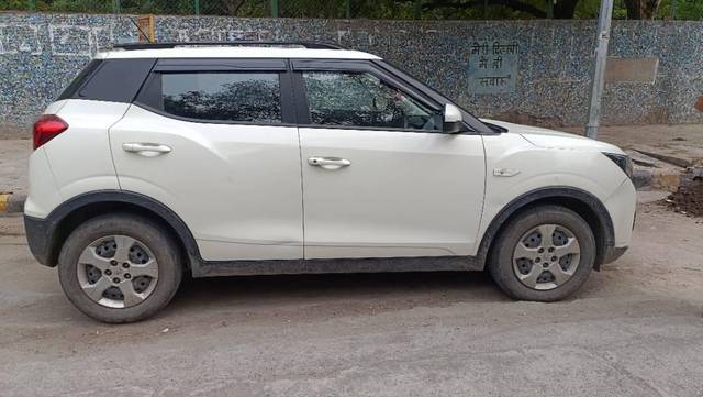 https://images10.gaadi.com/usedcar_image/4593083/original/processed_a5b2332a-c4c9-405f-8b18-8faf5b05b569.jpg?imwidth=6401