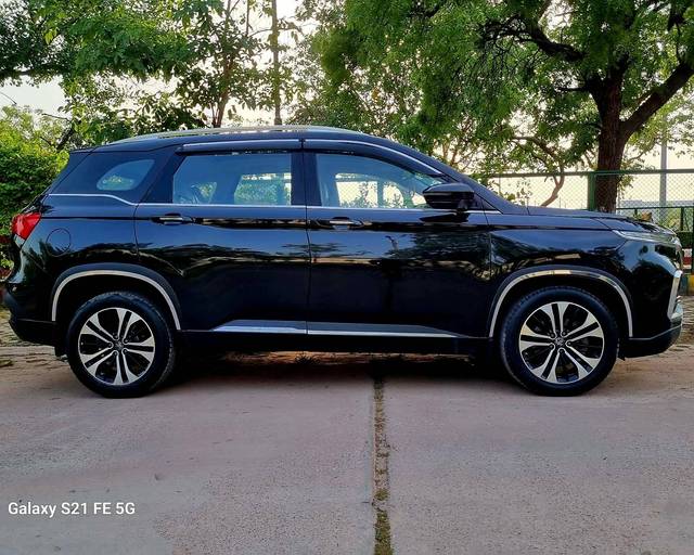https://images10.gaadi.com/usedcar_image/4593121/original/processed_88e4552543a733fd728364575293c931.jpg?imwidth=6401
