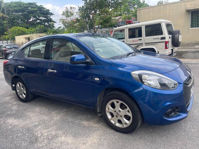 https://images10.gaadi.com/usedcar_image/4593127/original/processed_3271d9c560f37cf0c4a67b4c13e173ff.jpg?imwidth=6400