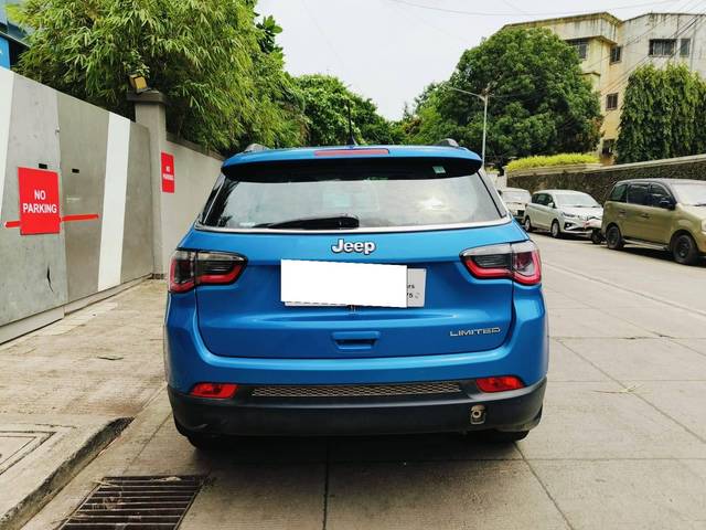 https://images10.gaadi.com/usedcar_image/4593148/original/processed_81ace226d4e017e5f81e7a9eb37894d6.jpeg?imwidth=6402