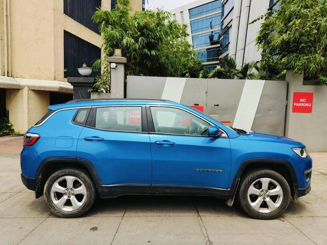 https://images10.gaadi.com/usedcar_image/4593148/original/processed_b35190cab36ed97b3a69a22060904763.jpeg?imwidth=6401