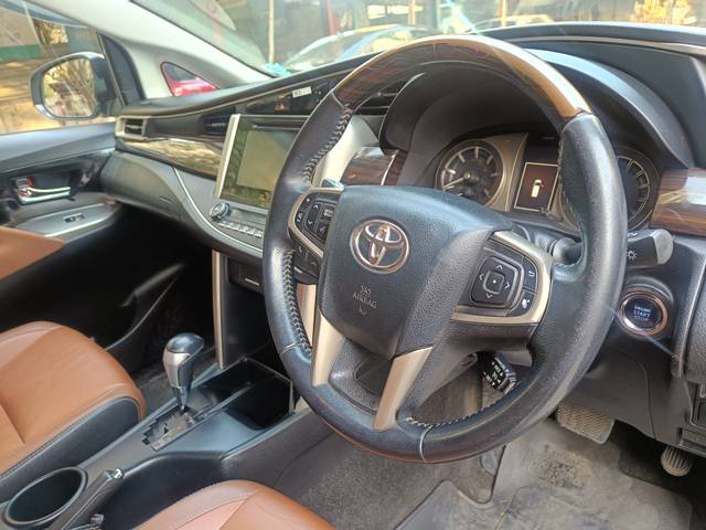 https://images10.gaadi.com/usedcar_image/4593207/original/e9fd25c9675fdb547d041ff48372dc12.jpg?imwidth=6402