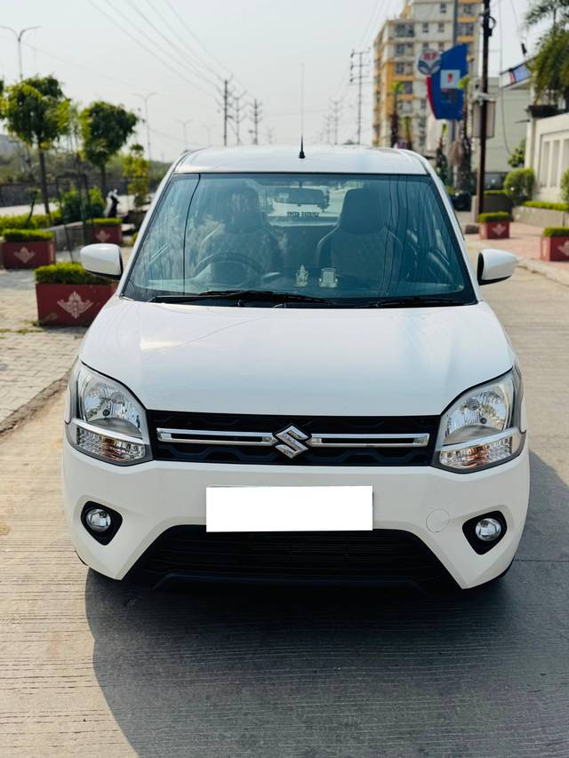 https://images10.gaadi.com/usedcar_image/4593212/original/processed_f648094d-f309-4838-8308-70fa1d7875e6.jpg?imwidth=6400