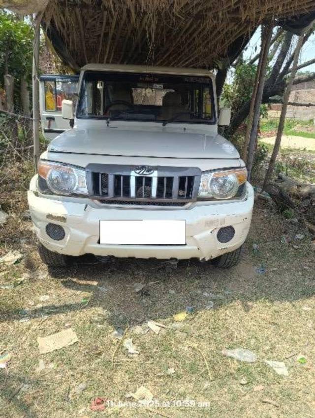 https://images10.gaadi.com/usedcar_image/4593215/original/processed_9006da85-ad1d-4c75-bf87-4c3066127534.jpeg?imwidth=6402