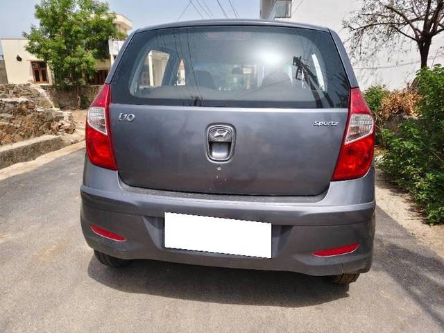 https://images10.gaadi.com/usedcar_image/4593308/original/processed_d40de5c0-f282-44e7-8b4b-1cac480d2011.jpg?imwidth=6400