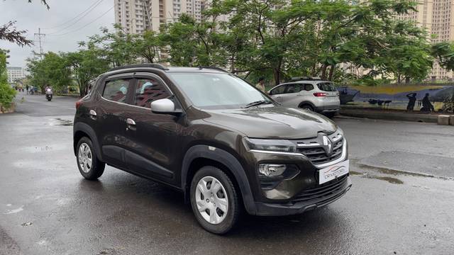 https://images10.gaadi.com/usedcar_image/4593324/original/processed_bb9d5777e54708a6a7fb6ff0bf662b61.jpg?imwidth=6400
