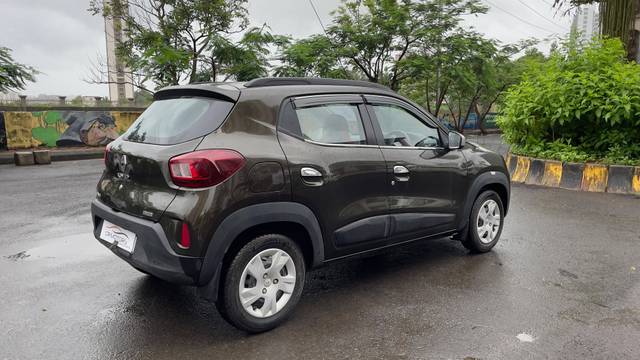 https://images10.gaadi.com/usedcar_image/4593324/original/processed_e44b4fa13e81866a8115373f135a8447.jpg?imwidth=6402