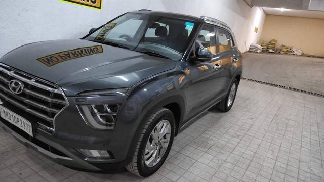 https://images10.gaadi.com/usedcar_image/4593332/original/processed_98f8dcf45a8718b6a8ab3b251c453c58.jpg?imwidth=6402