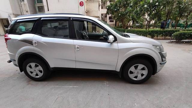 https://images10.gaadi.com/usedcar_image/4593346/original/processed_f3332cbd-05ab-49e6-ad65-1454c51681a3.jpg?imwidth=6401