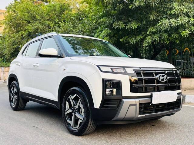https://images10.gaadi.com/usedcar_image/4593376/original/processed_0fe9a0928a9457cfc00f96b52a2691b7.jpg?imwidth=6400