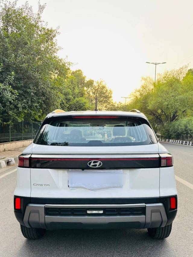 https://images10.gaadi.com/usedcar_image/4593376/original/processed_383bd459e0ce5d5d29ca673f7cbdd09a.jpg?imwidth=6402