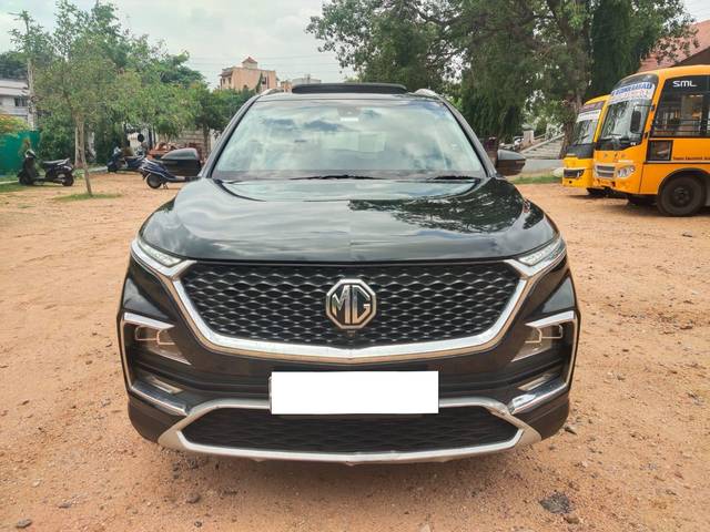 https://images10.gaadi.com/usedcar_image/4593388/original/processed_44da3bbc80120faab64b4493b186e21b.jpg?imwidth=6400
