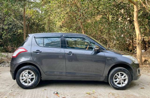 https://images10.gaadi.com/usedcar_image/4593394/original/processed_47ffc06c3387a6af8666f0d1cbd31fdd.jpg?imwidth=6401