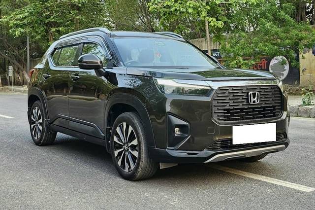 https://images10.gaadi.com/usedcar_image/4593398/original/processed_efca57ff64c4ef4619b1e1ed35108b92.jpg?imwidth=6400