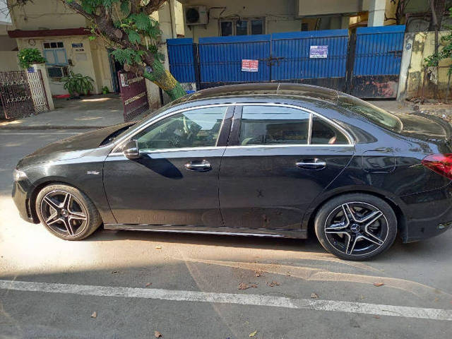 https://images10.gaadi.com/usedcar_image/4593457/original/processed_0337f0a7a3439f97bb841934099154e0.png?imwidth=6402