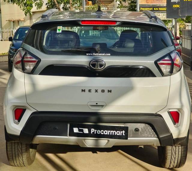 https://images10.gaadi.com/usedcar_image/4593478/original/processed_63f6aafc2b477b35d3d28b611698d867.jpeg?imwidth=6402