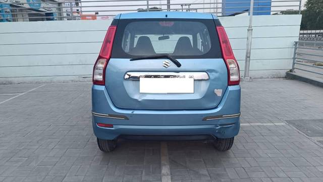 https://images10.gaadi.com/usedcar_image/4593481/original/processed_81aab6bf1c7cd4fd4e66aa761cbb4462.jpeg?imwidth=6402