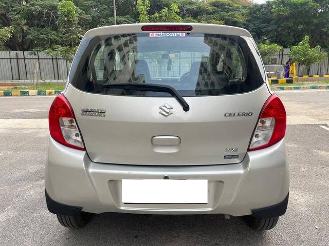 https://images10.gaadi.com/usedcar_image/4593510/original/processed_ff19a06748f05aebdf9fac1f79d5d497.jpg?imwidth=6401