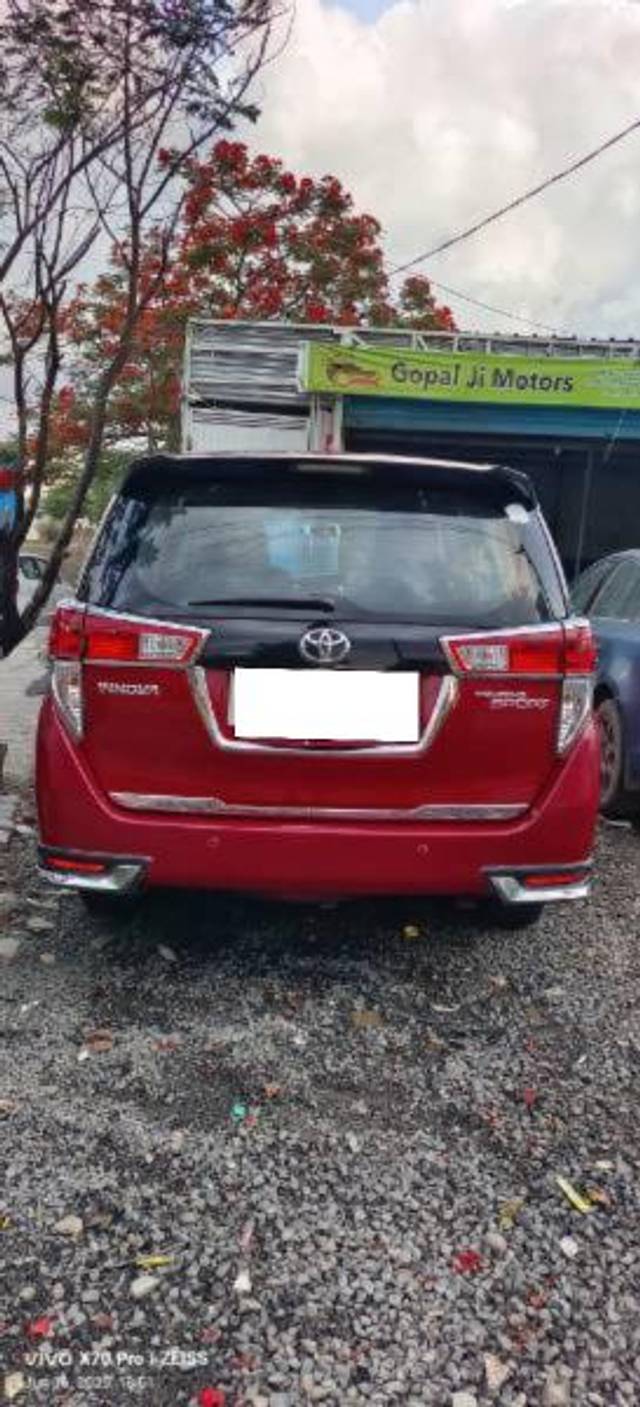 https://images10.gaadi.com/usedcar_image/4593569/original/processed_a937c59b-ce93-4344-8d1f-0db331ebf24c.jpg?imwidth=6400