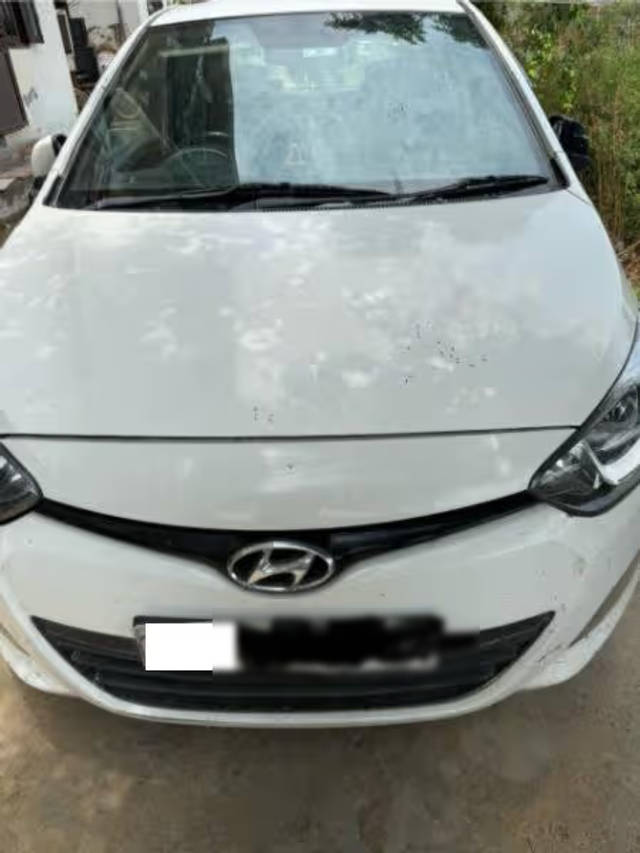 https://images10.gaadi.com/usedcar_image/4593578/original/60df6809-9609-438c-ac9d-44bd01900356.png?imwidth=6401