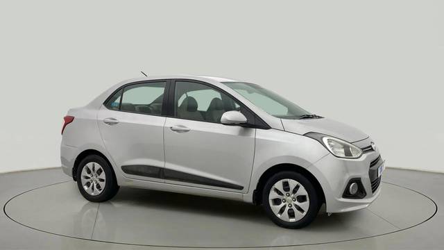 https://images10.gaadi.com/usedcar_image/4593611/original/0593f49b9989d1586a39865ac938835e.jpg?imwidth=6400