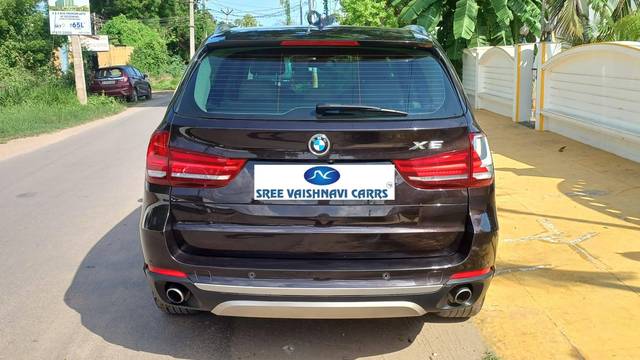 https://images10.gaadi.com/usedcar_image/4593616/original/processed_79a8b19bed4a85aafb940ea0083e8d32.jpg?imwidth=6402