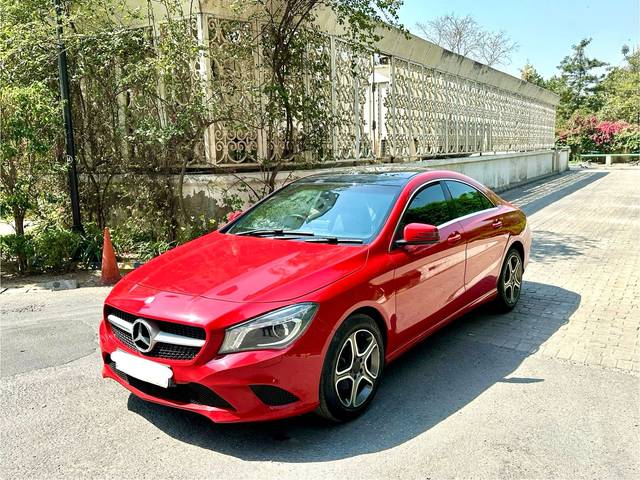 https://images10.gaadi.com/usedcar_image/4593637/original/00066ae159af6a12899fa09ee59891bd.jpg?imwidth=6402